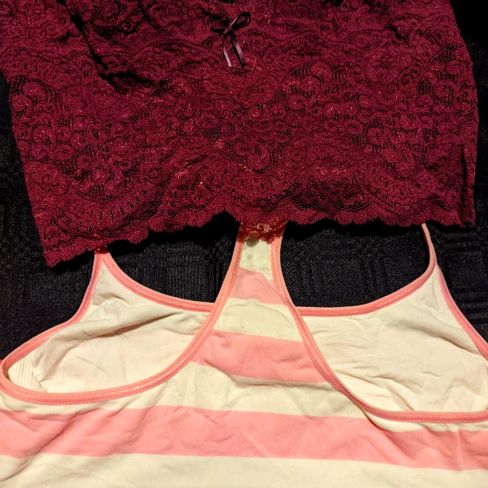 4 bras